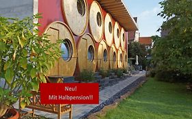 Rueedi - Weinfasshotel